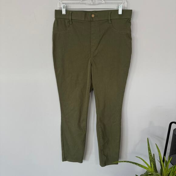 Time and Tru Military Green Spandex Blend Cropped Jeggings Size Large / 12 - 14 - Picture 1 of 6